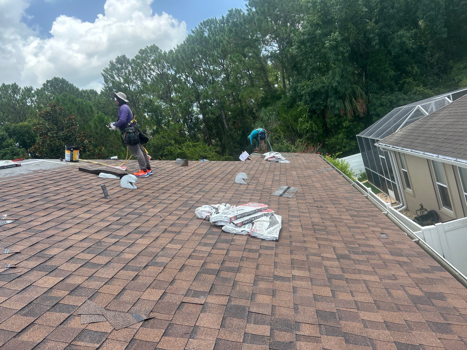 Complete Residential Roof Replacement in Port Orange Featuring Burnt Hickory Shingles by Pinnacle Roofing Group