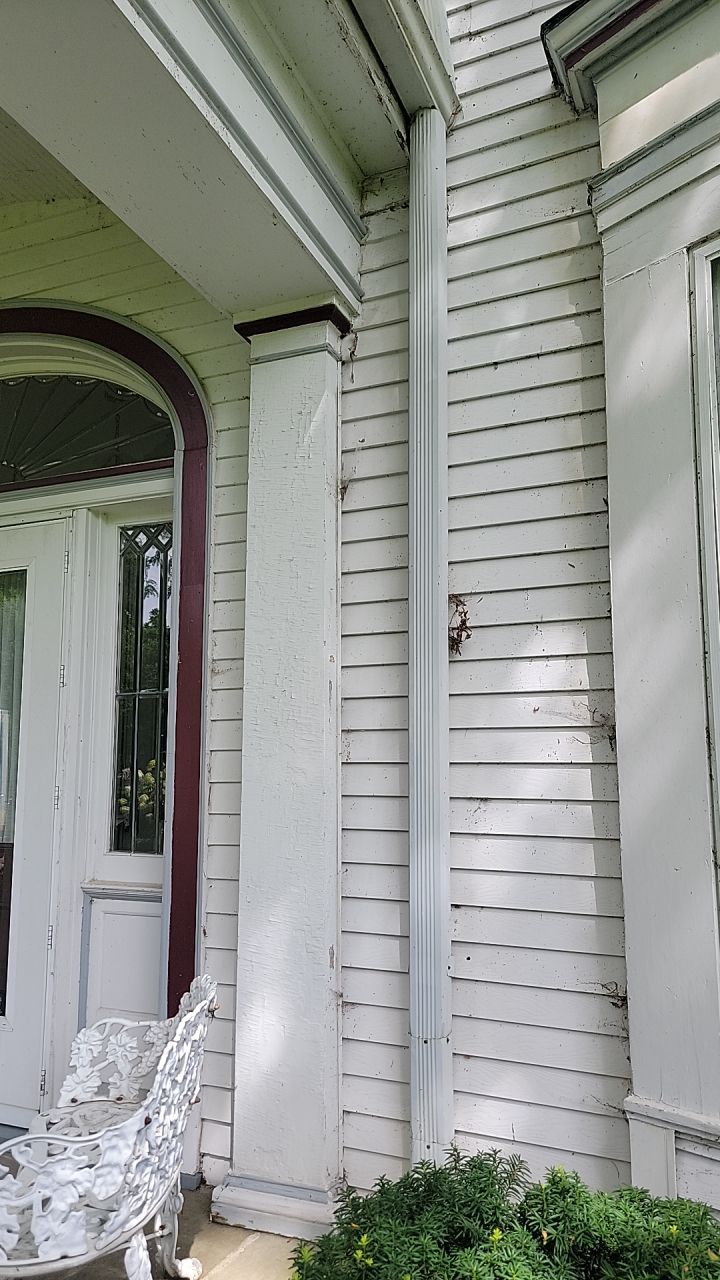 Housewashing  using Algaecide, soft wash soap by Northern Power Washing LLC.
