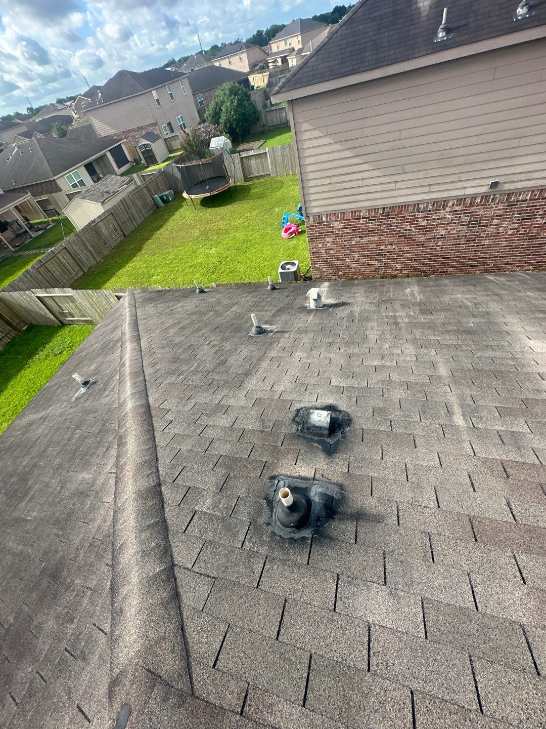 Residential Roofing Installation using Owen's Corning Duration (Lifetime) Shingles by Roof Repair Company