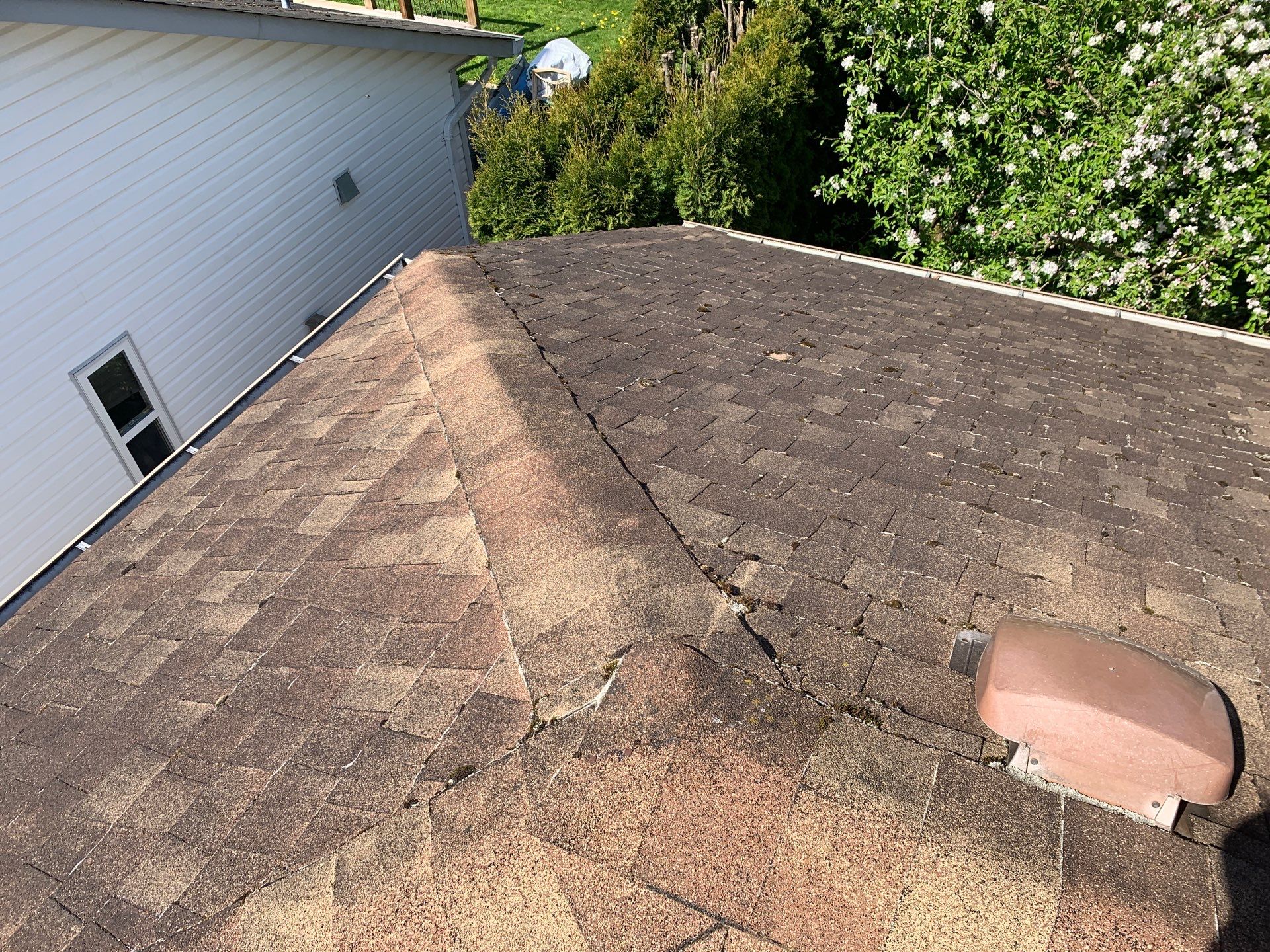Residential Reroof Shingle - Weatherwood by Top Notch Roofing Inc