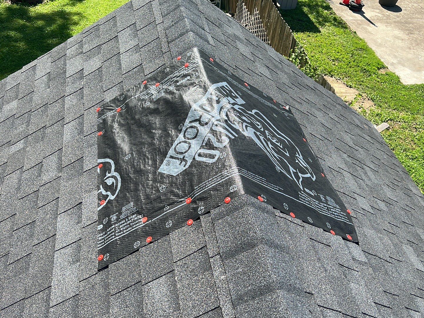 Residential Roofing Installation using Tamko Titan and aluminum siding repair by Storm Contracting 
