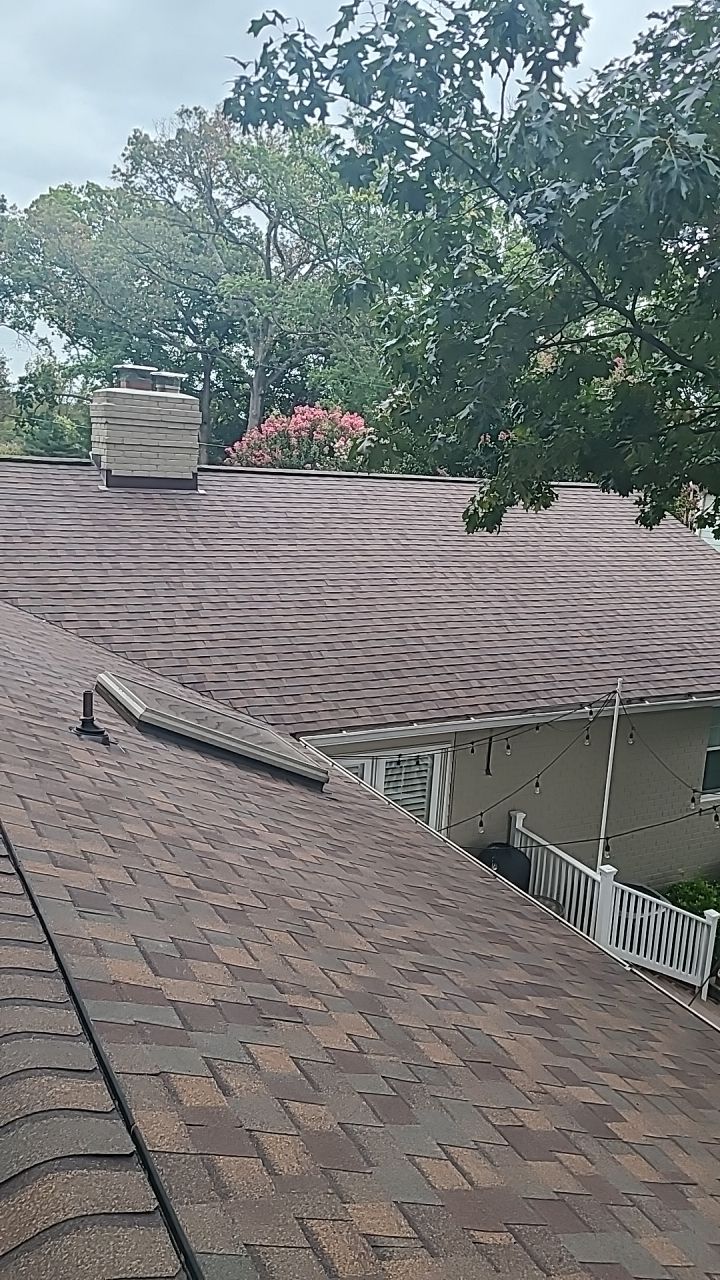 Arlington: CertainTeed Landmark Pro Designer Shingles in Max Def Heather Blend by RM Banning, Inc.