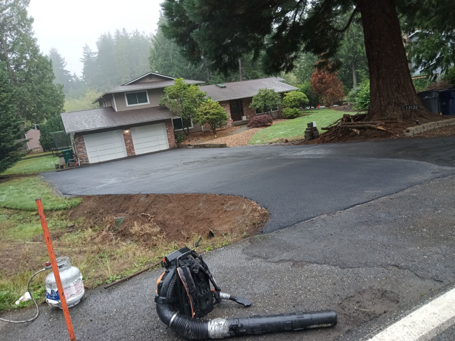 Asphalt Driveway Repair | Edmonds  by Jireh Asphalt & Concrete Inc 