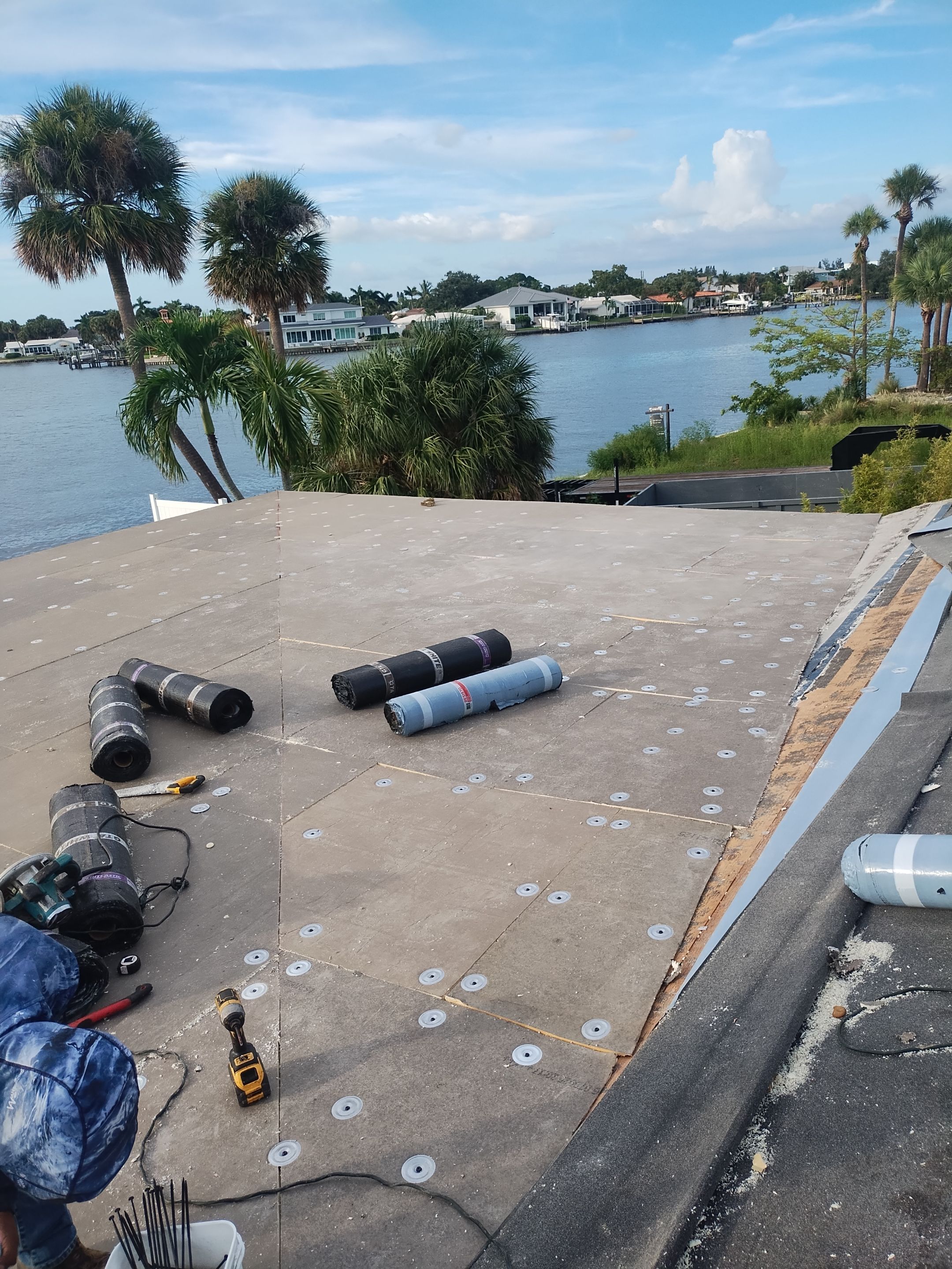 Project in St. Petersburg 33704 by Mitchell Roofing Company LLC 