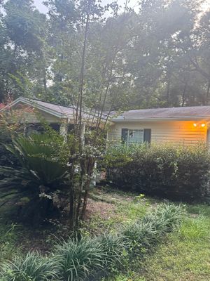 Residential Roofing Installation using Owen's Corning Shingles