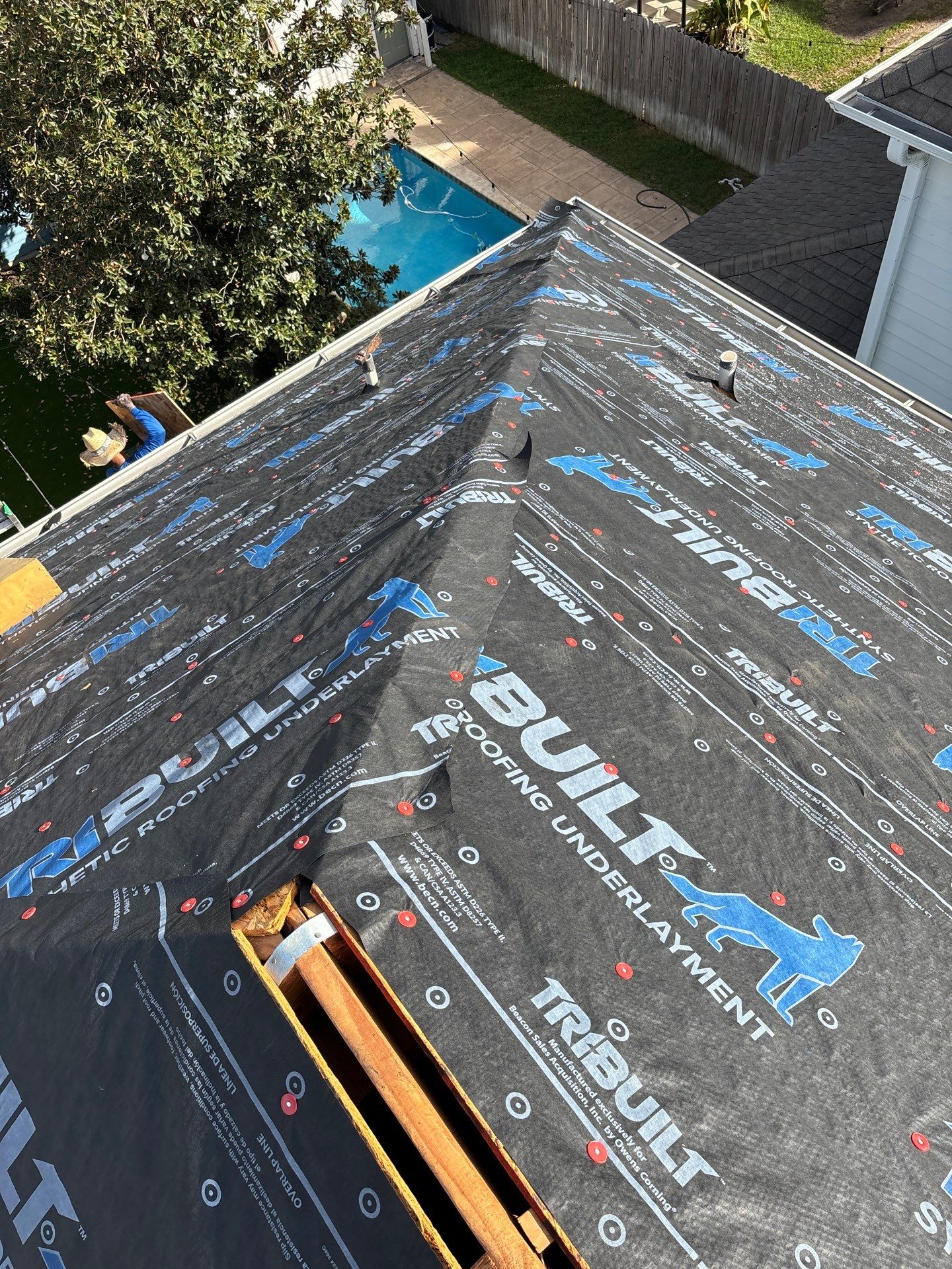 Residential Roofing Installation using Owen's Corning Duration (Lifetime) Shingles by Roof Repair Company