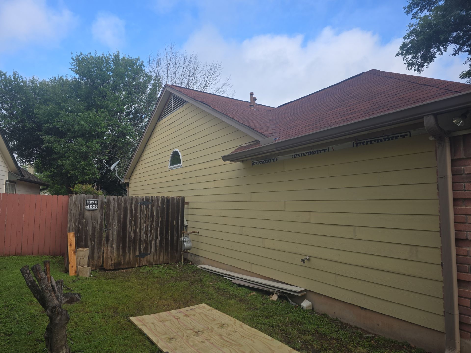 Siding project in Cedar Park, TX by REPS Austin Area Roofer