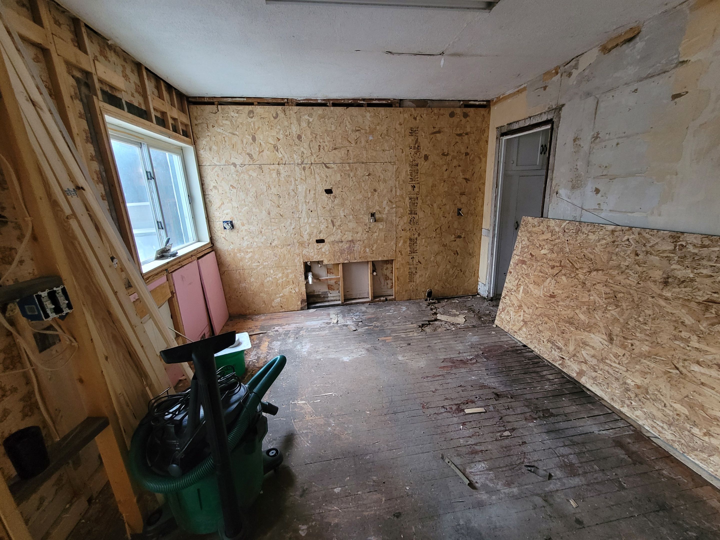 West Duluth Kitchen Remodel by Anchor North Property Services