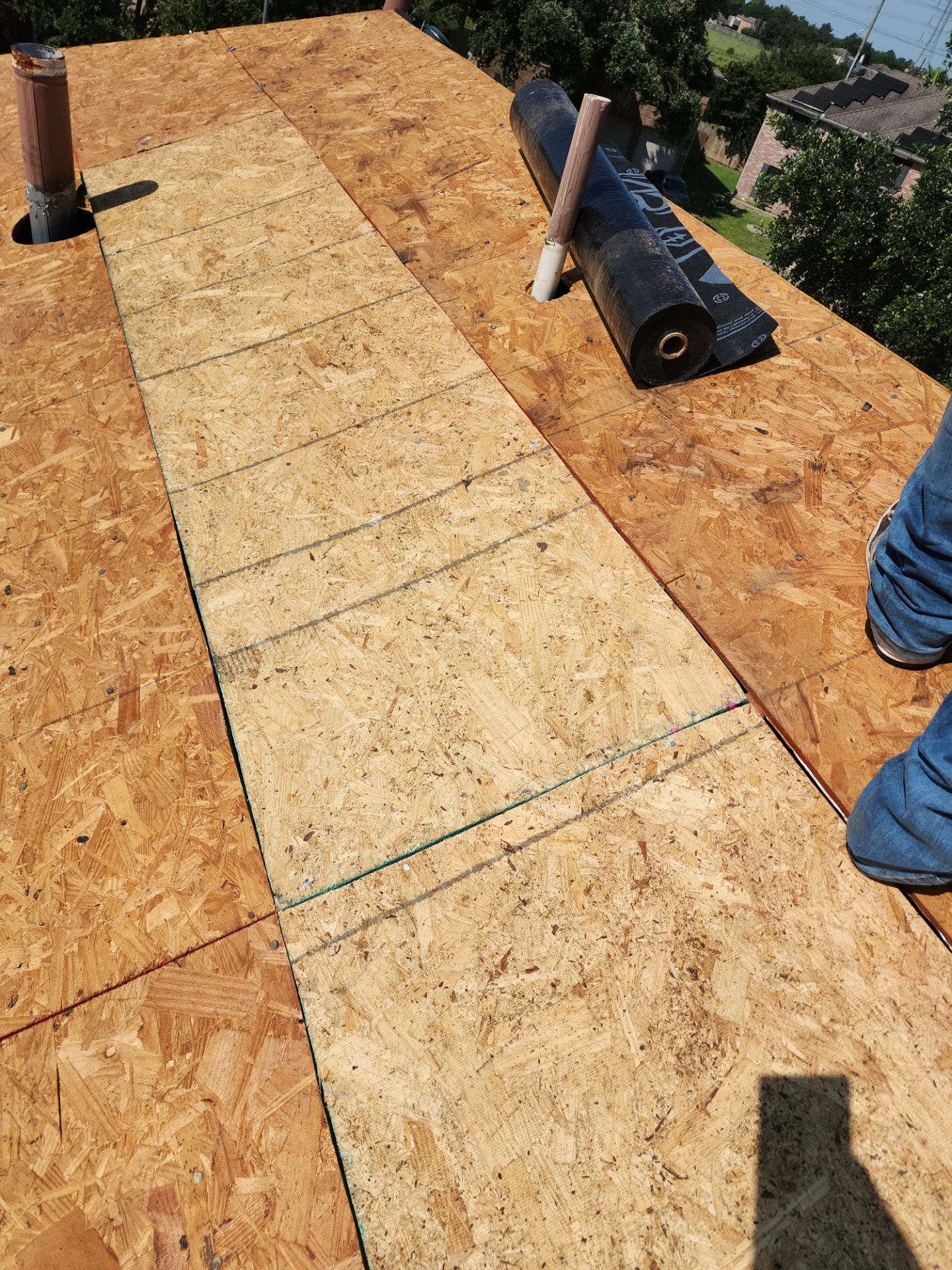 Residential Roofing Installation using Owen's Corning Duration (Lifetime) Shingles by Roof Repair Company