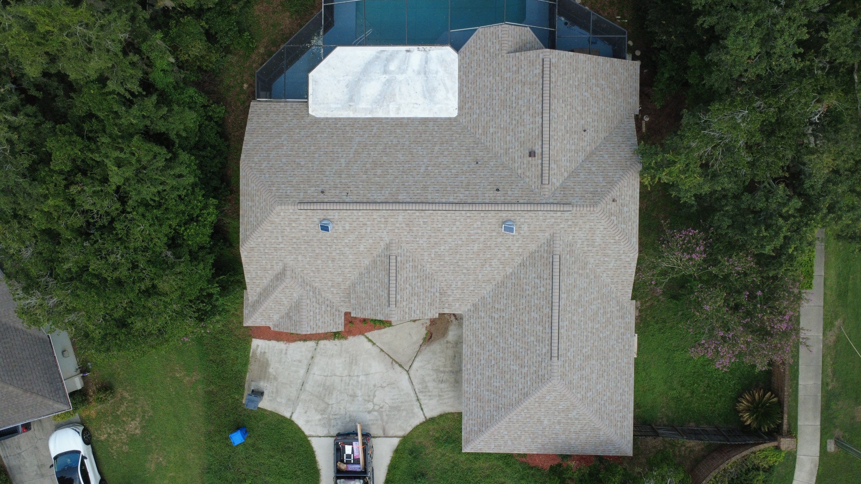 Roof Replacement in Valrico, FL by Steadfast Roofing