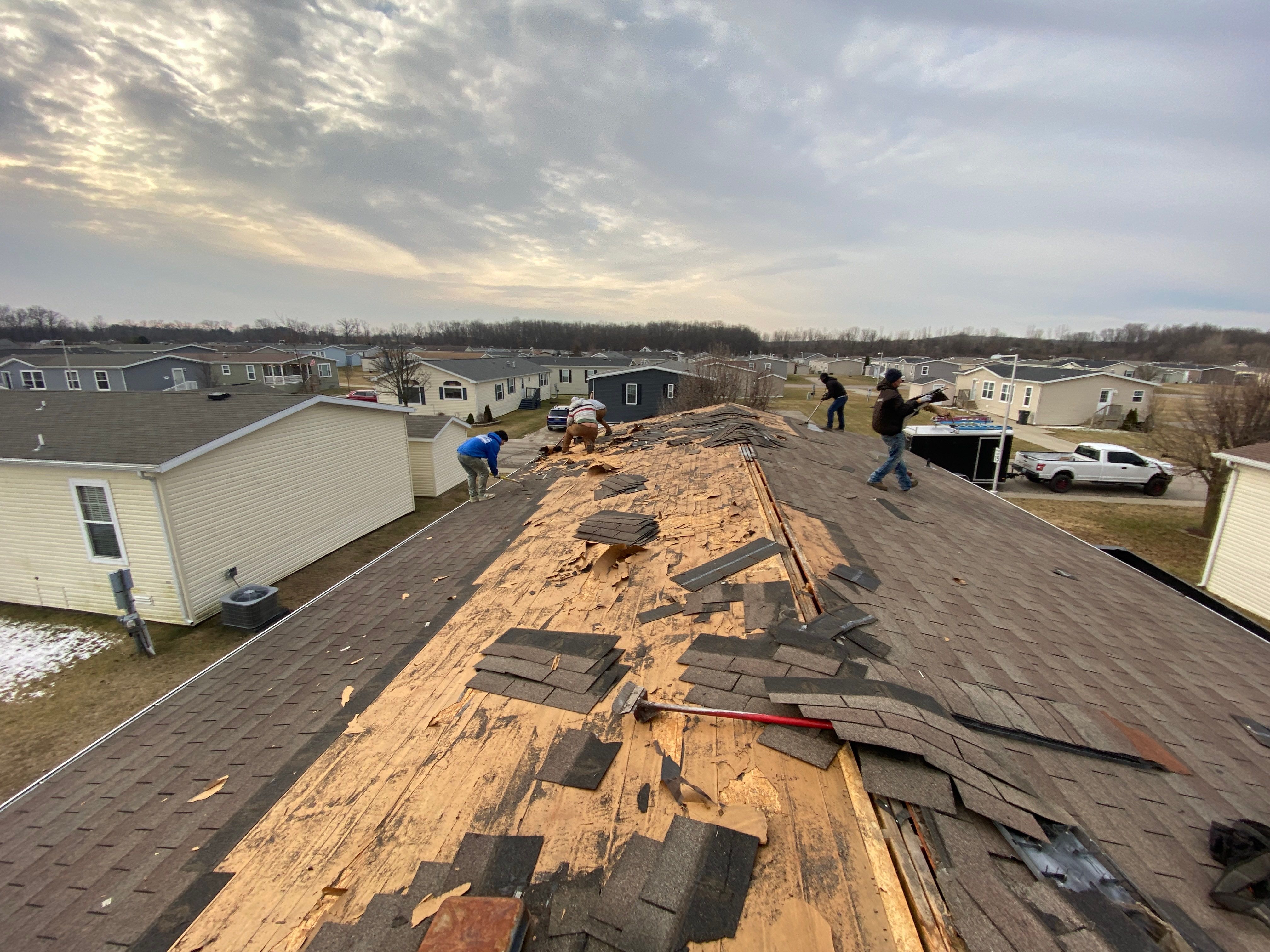 Roof Replacement using CertainTeed Landmark by 180 Contractors