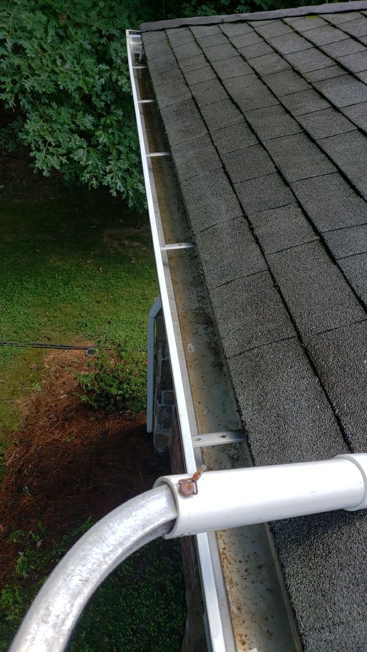 House Wash using cleaner by Power Wash Masters LLC
