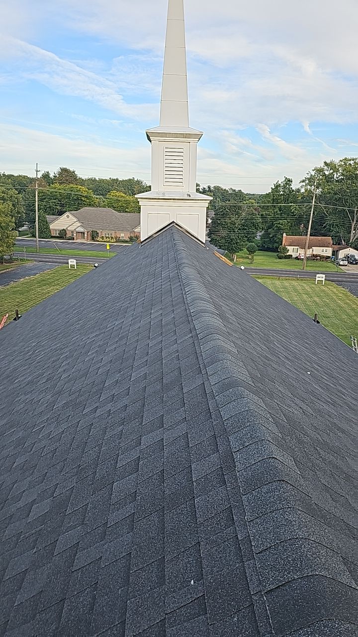 ATLAS PINNACLE COLOR: BLACK PRISTINE by Eagle Eye Roofing