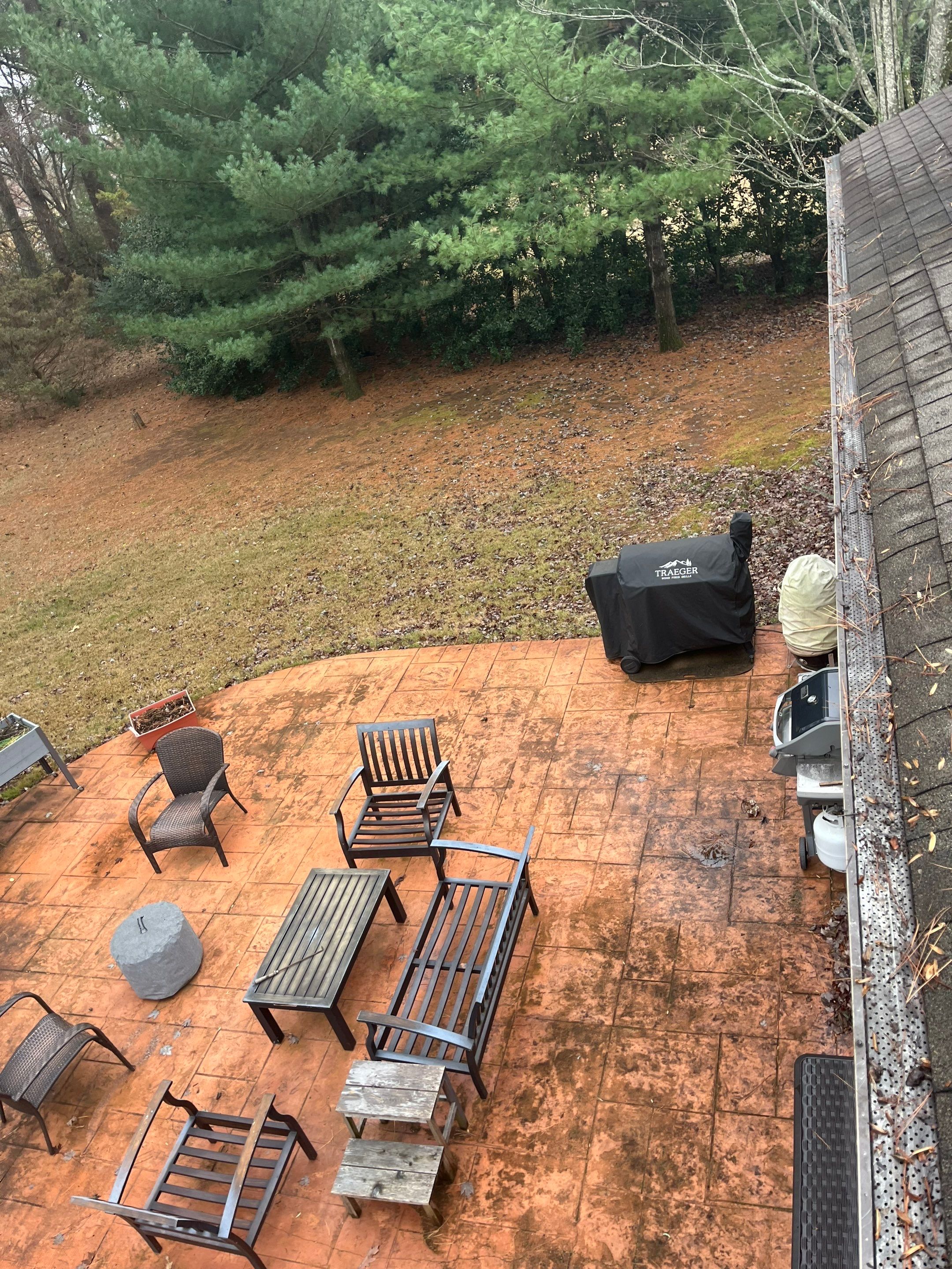 Commercial gutter cleaning Huntsville, AL after photo with clean gutters