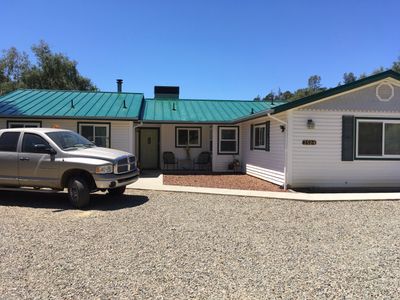 Metal roofing installation using Standing seam metal roofing system