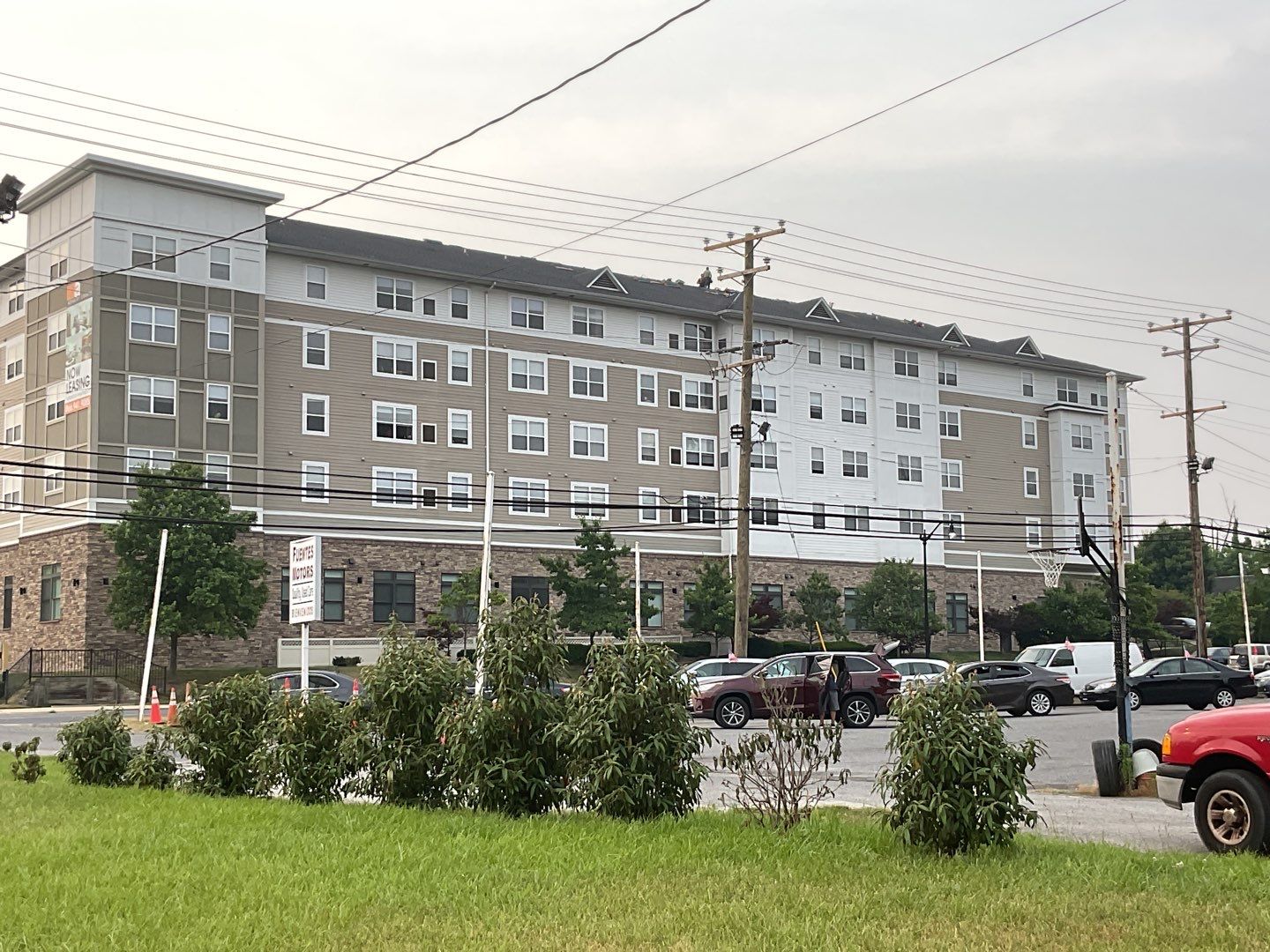 Multi-Family Commercial shingle roof by Alpha Design Services