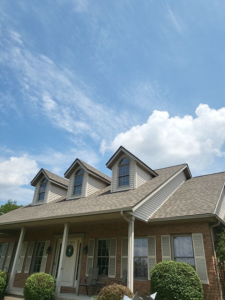ATLAS PINNACLE COLOR: WEATHERED SHADOW by Eagle Eye Roofing