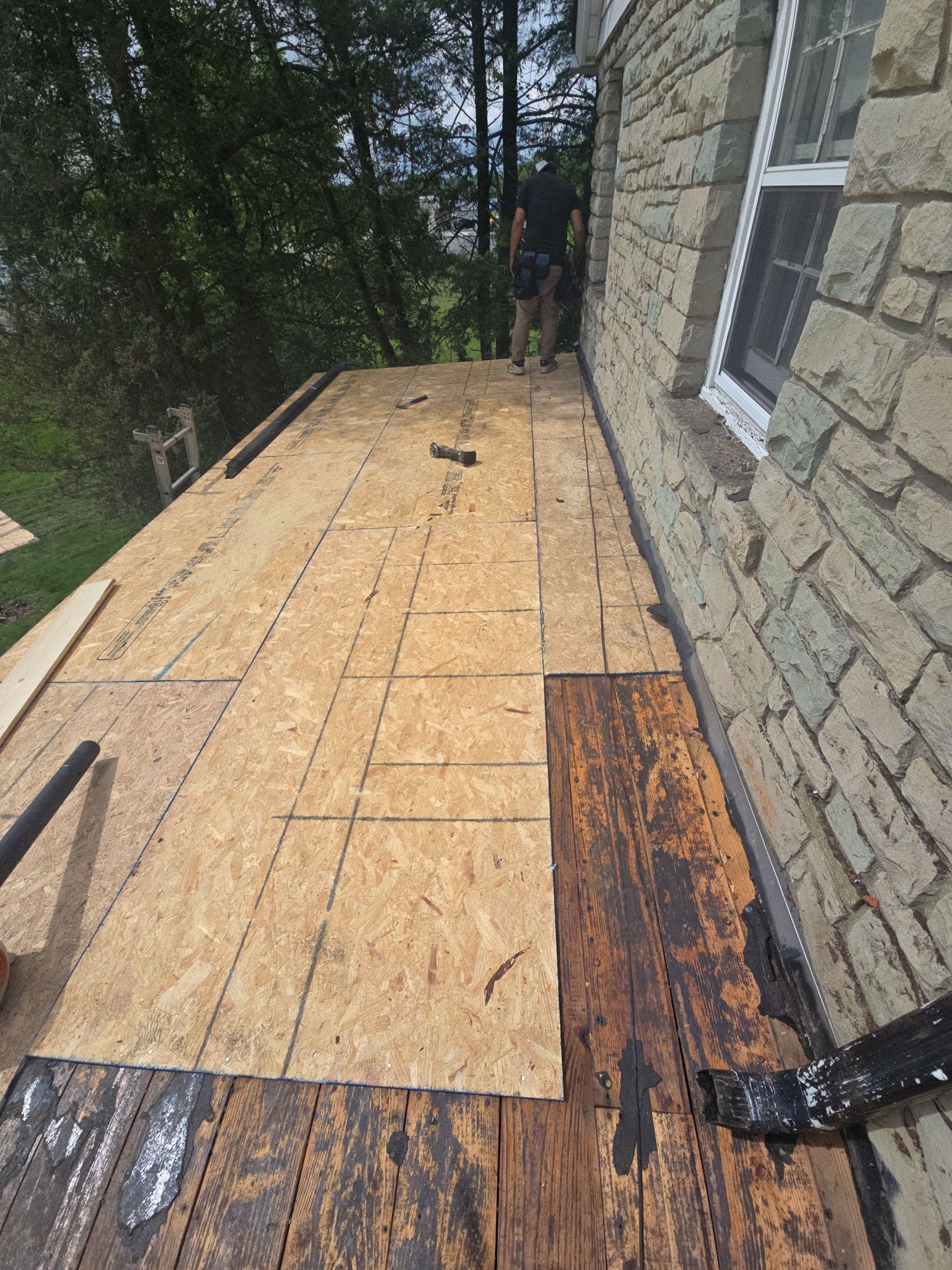 Residential Roofing Installation using GAF Timberline HDZ Charcoal by Rainstoppers Roofing