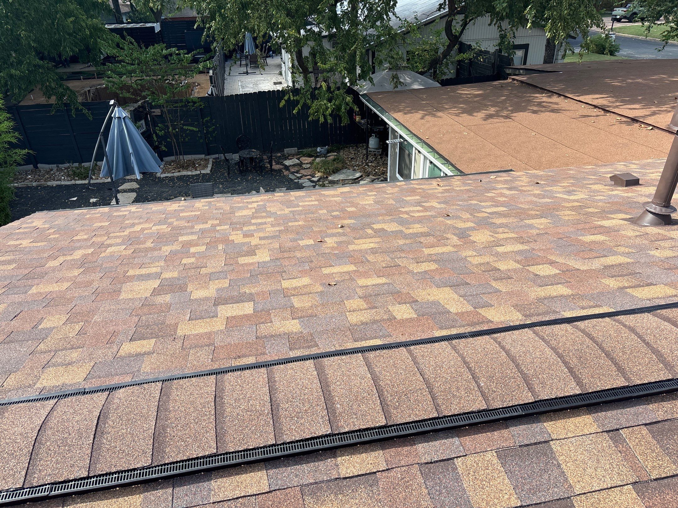 Desert Rose - Owens Corning TruDefinition Duration by RoofsOnly.com