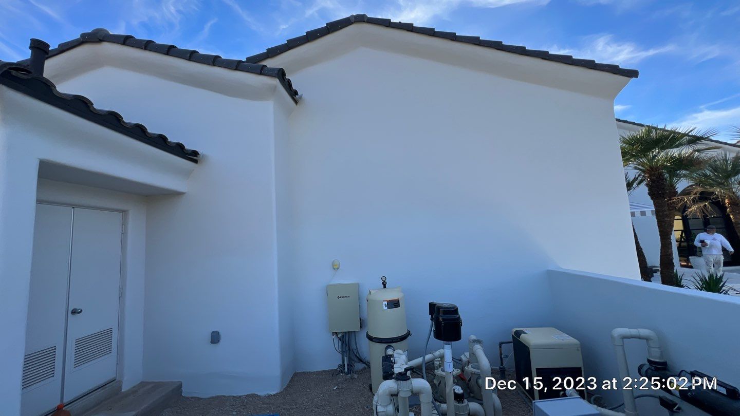 Exterior Painting - Paradise Valley by Crash of Rhinos Painting & Garage Floors