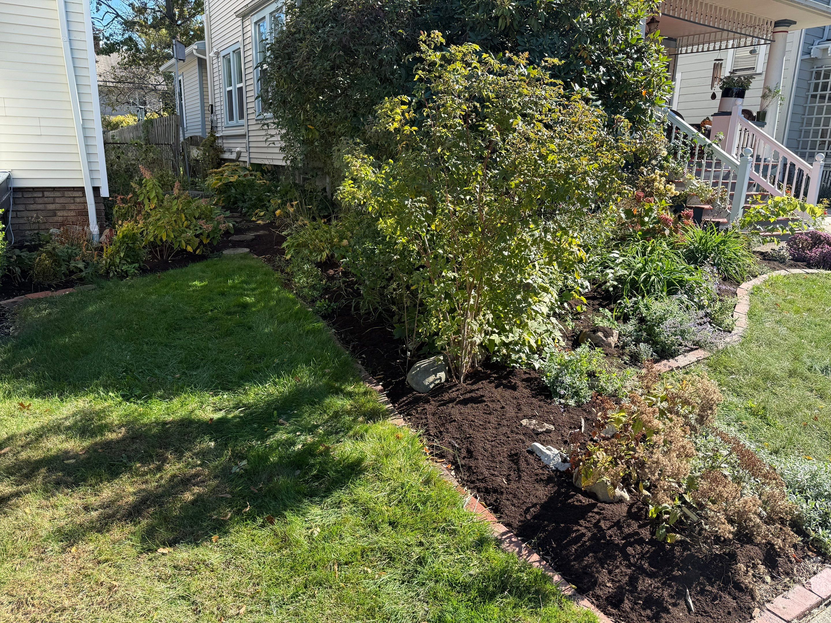 Majestic Garden Maintanance by Elm Rose Gardens