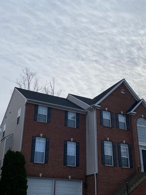 Woodbridge CertainTeed Landmark Roof in Charcoal Black