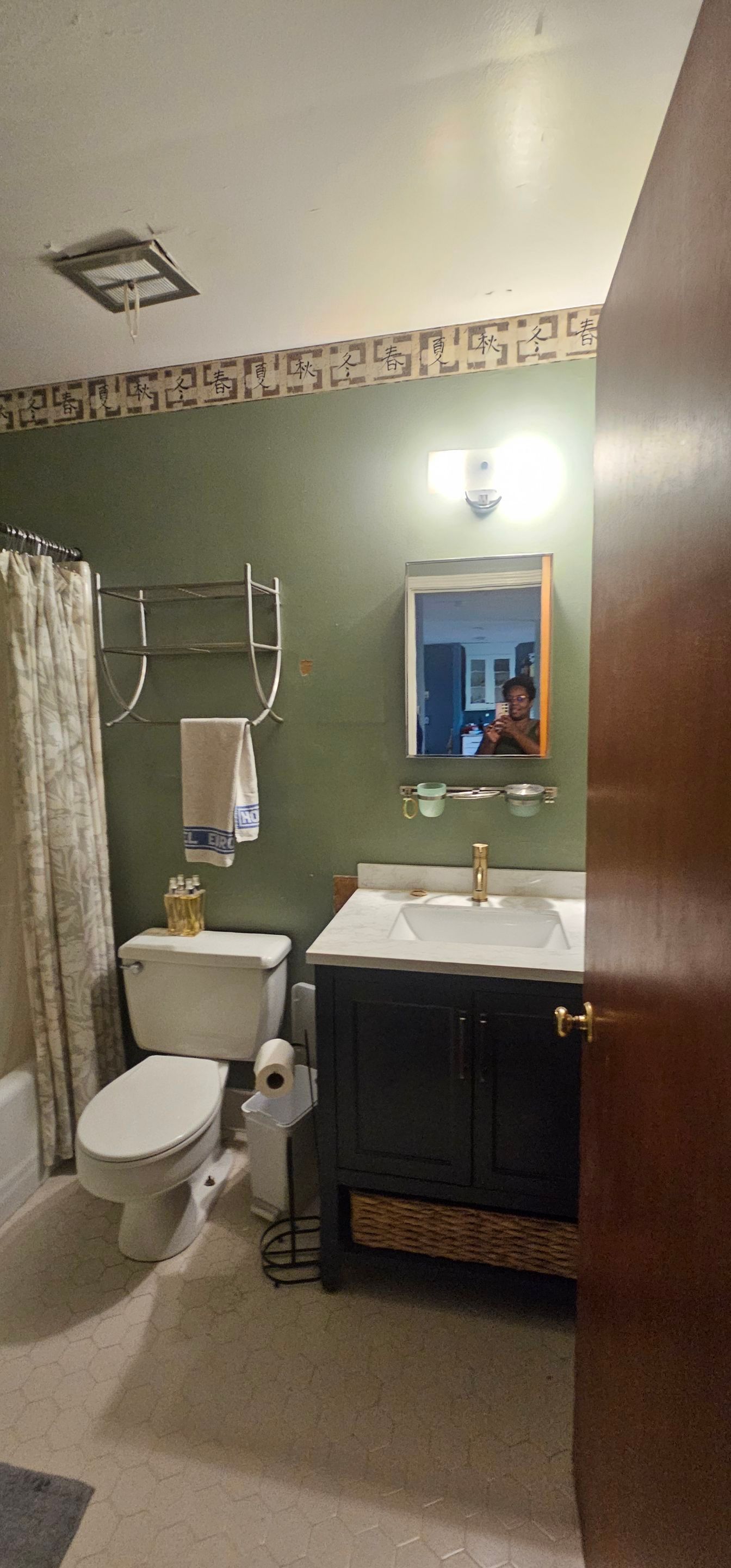 Kitchen and Bathroom rennovation by Ajayi Design and Construction 