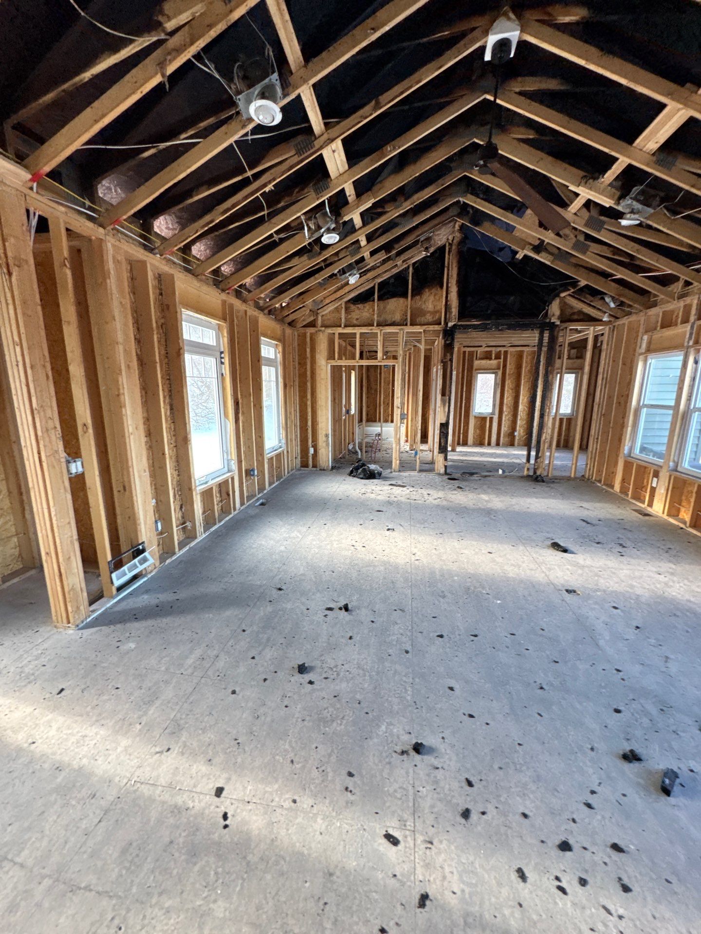 Full Residential Reconstruction Following Fire Damage in Waterloo by Dry Source Property Restoration 