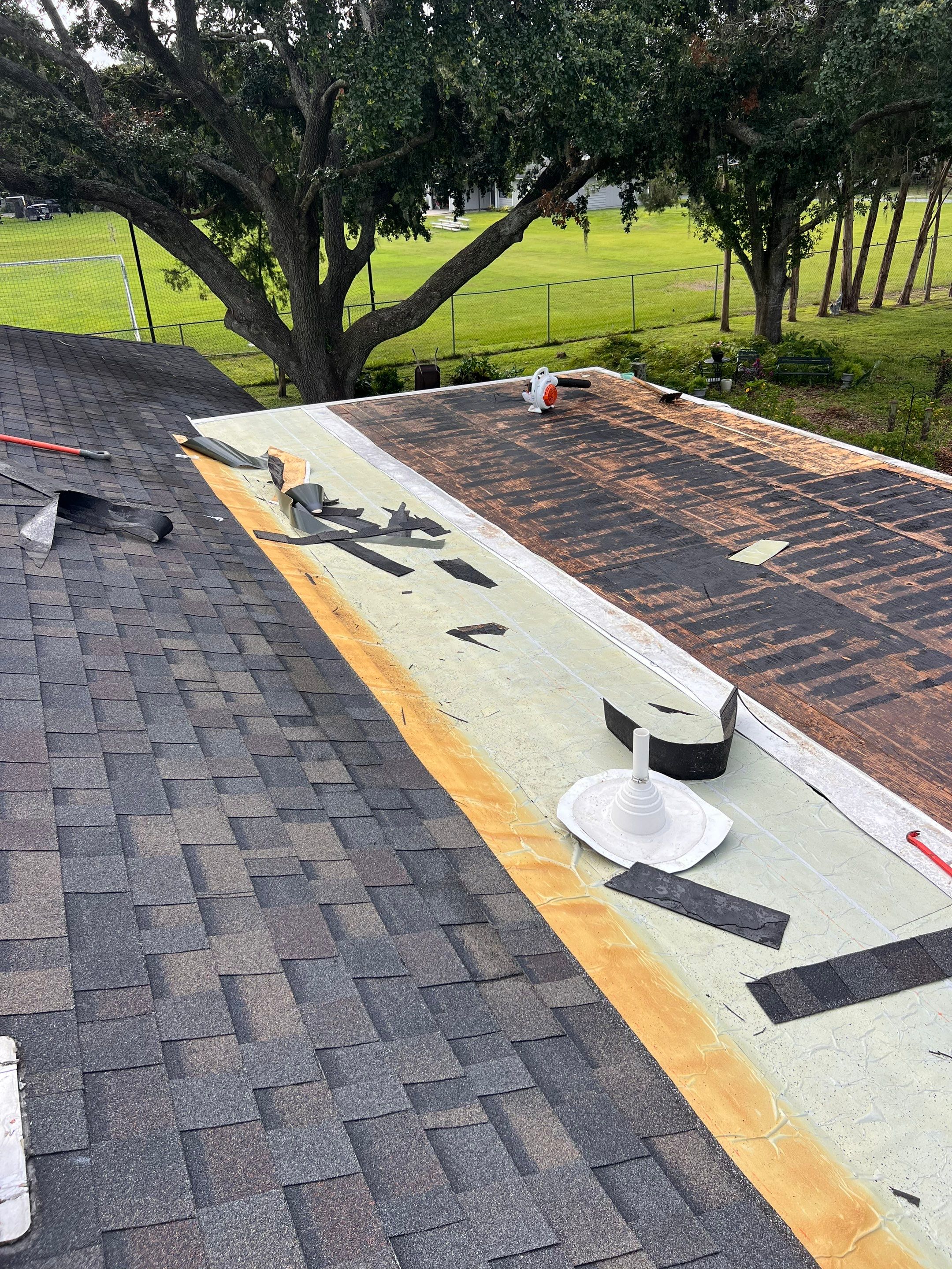 Project in Land O' Lakes 34638 by Mitchell Roofing Company LLC 