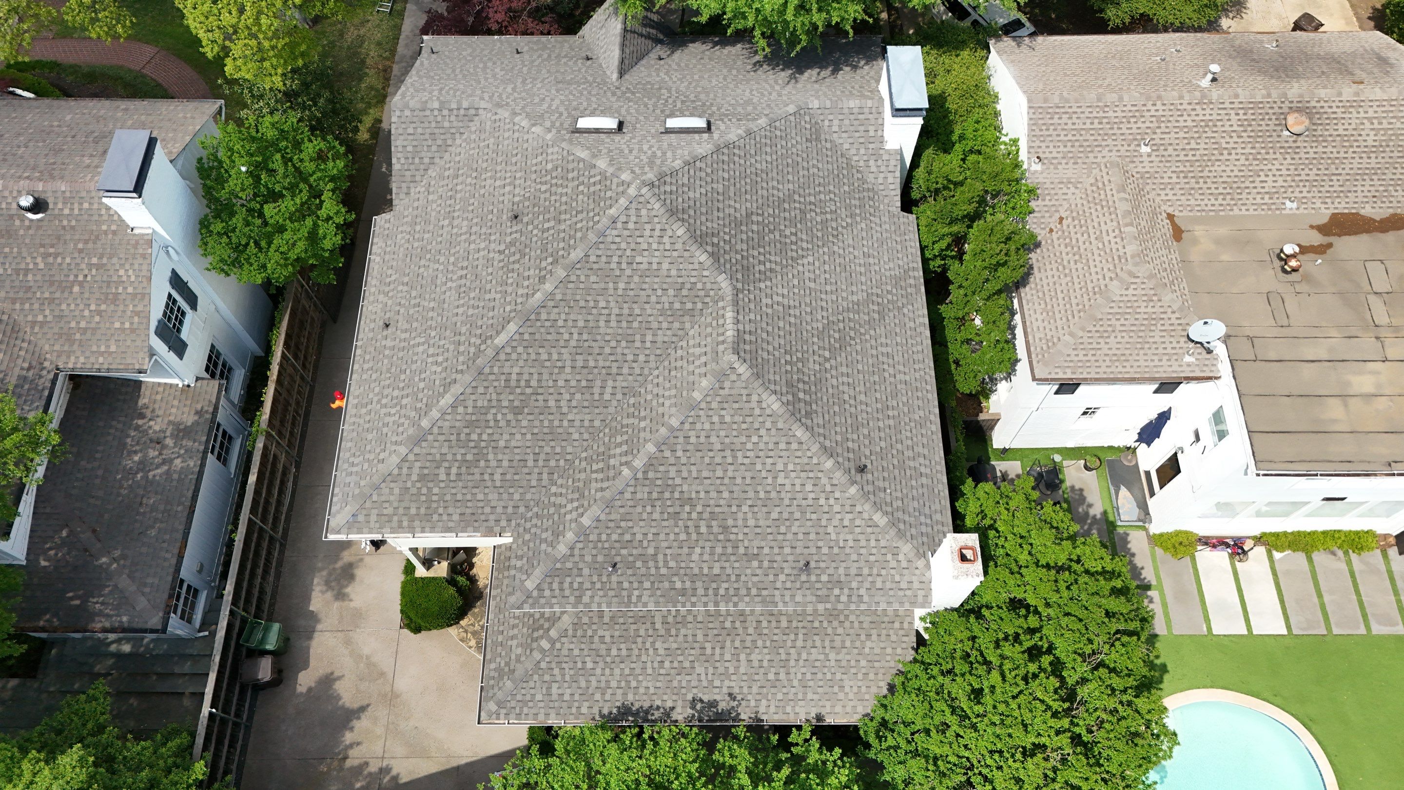 Project in Dallas by Armor Roofing | Exteriors