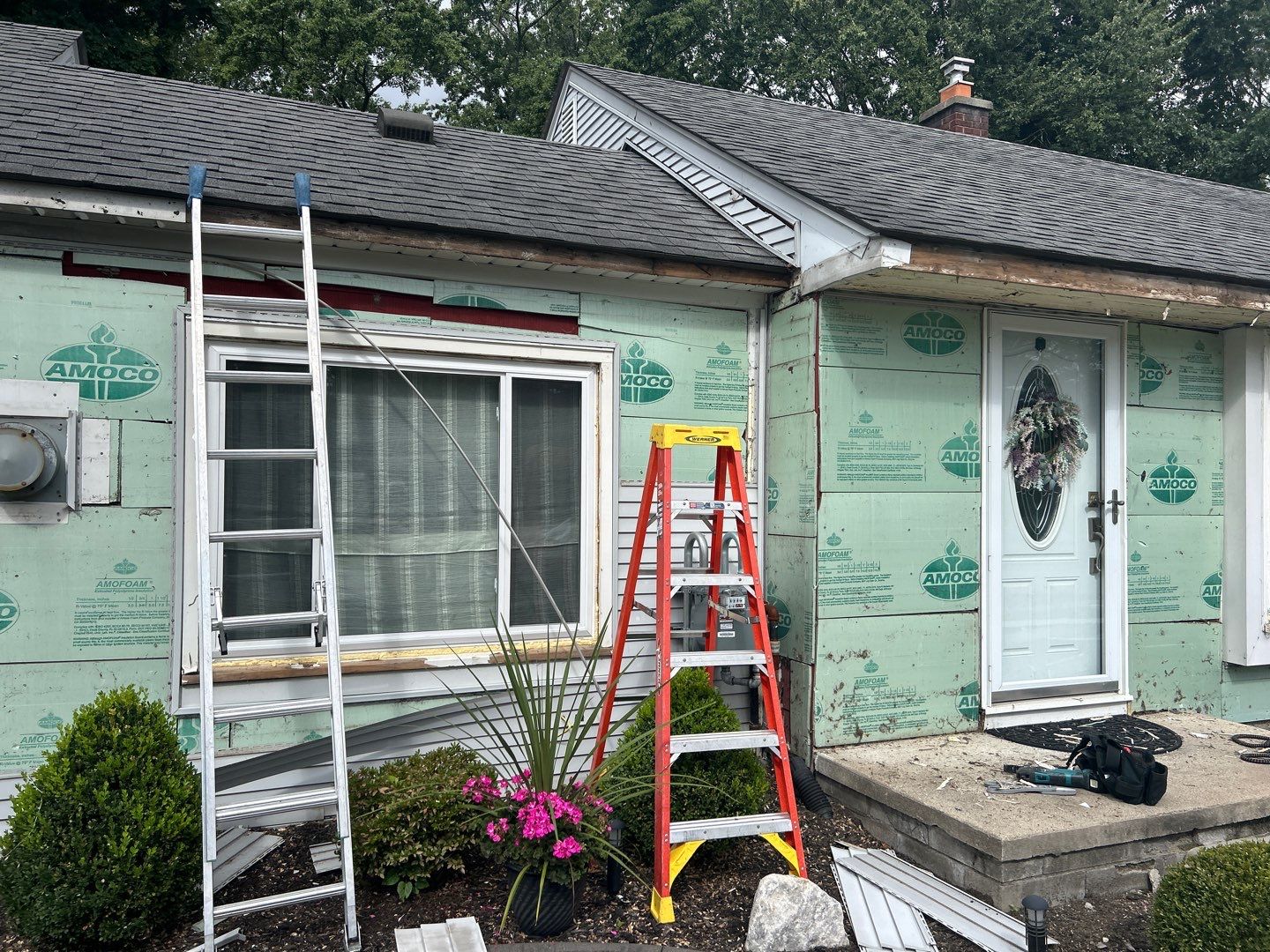 Siding Replacement using Alside Odyssey D4" by 180 Contractors