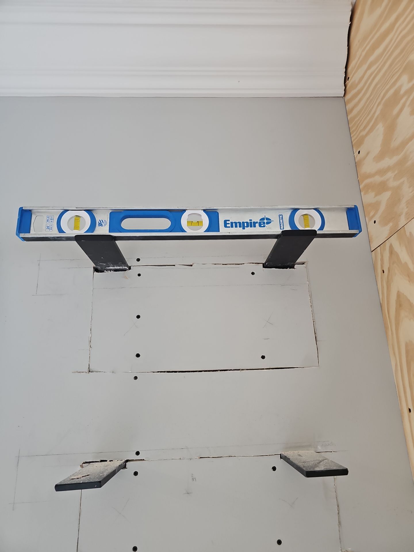 TV Fireplace Wall - Delray Beach by Hevi Tile