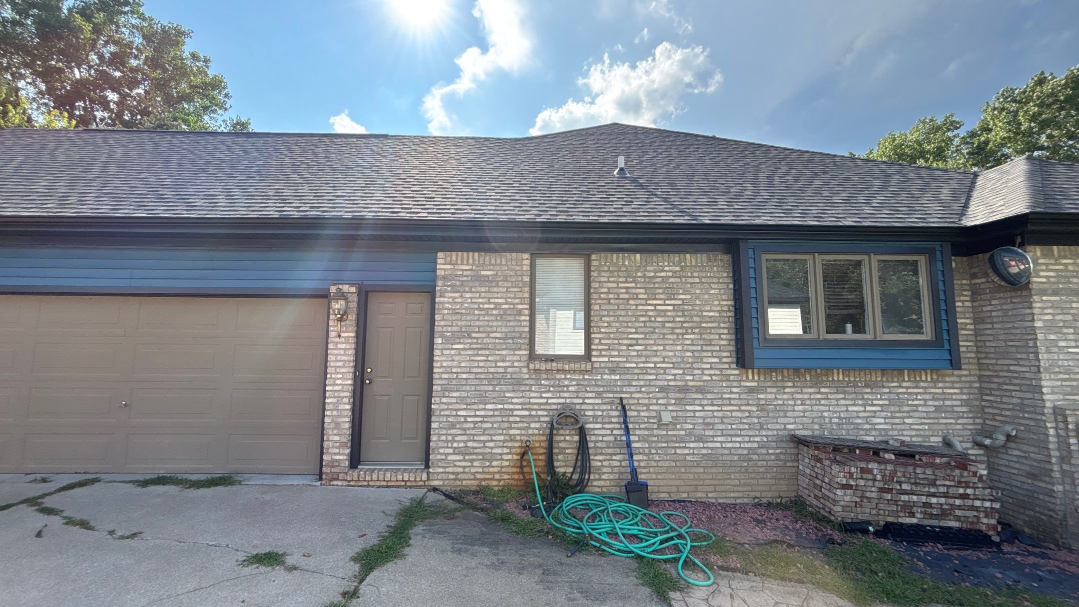 Siding Replacement using Alside Charter Oak D4.5" Laguna Blue by 180 Contractors