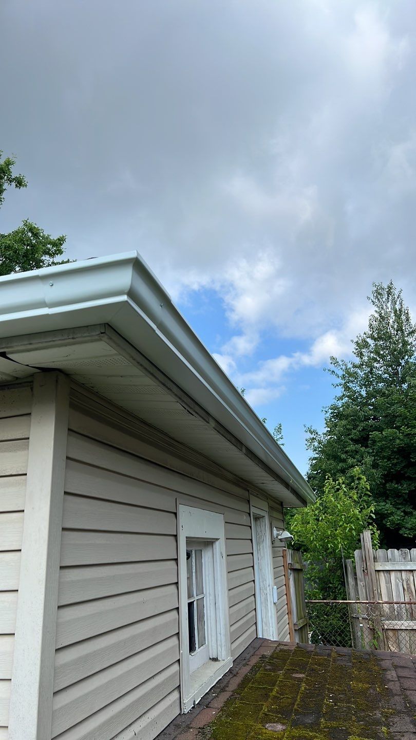 Savannah Nyland by Silver Leaf Contracting 