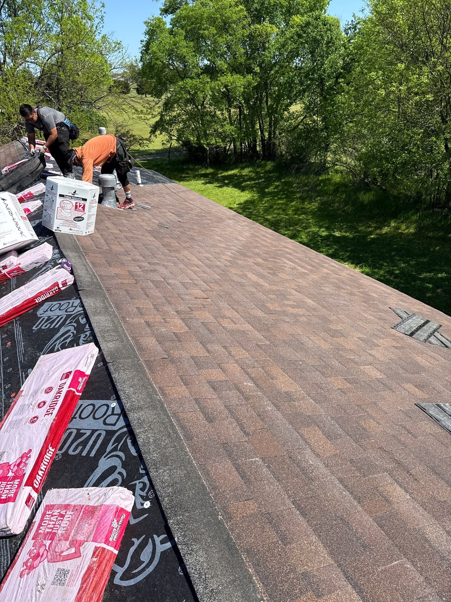 Owens Corning Oakridge Brownwood by In & Out Construction & Remodeling, LLC