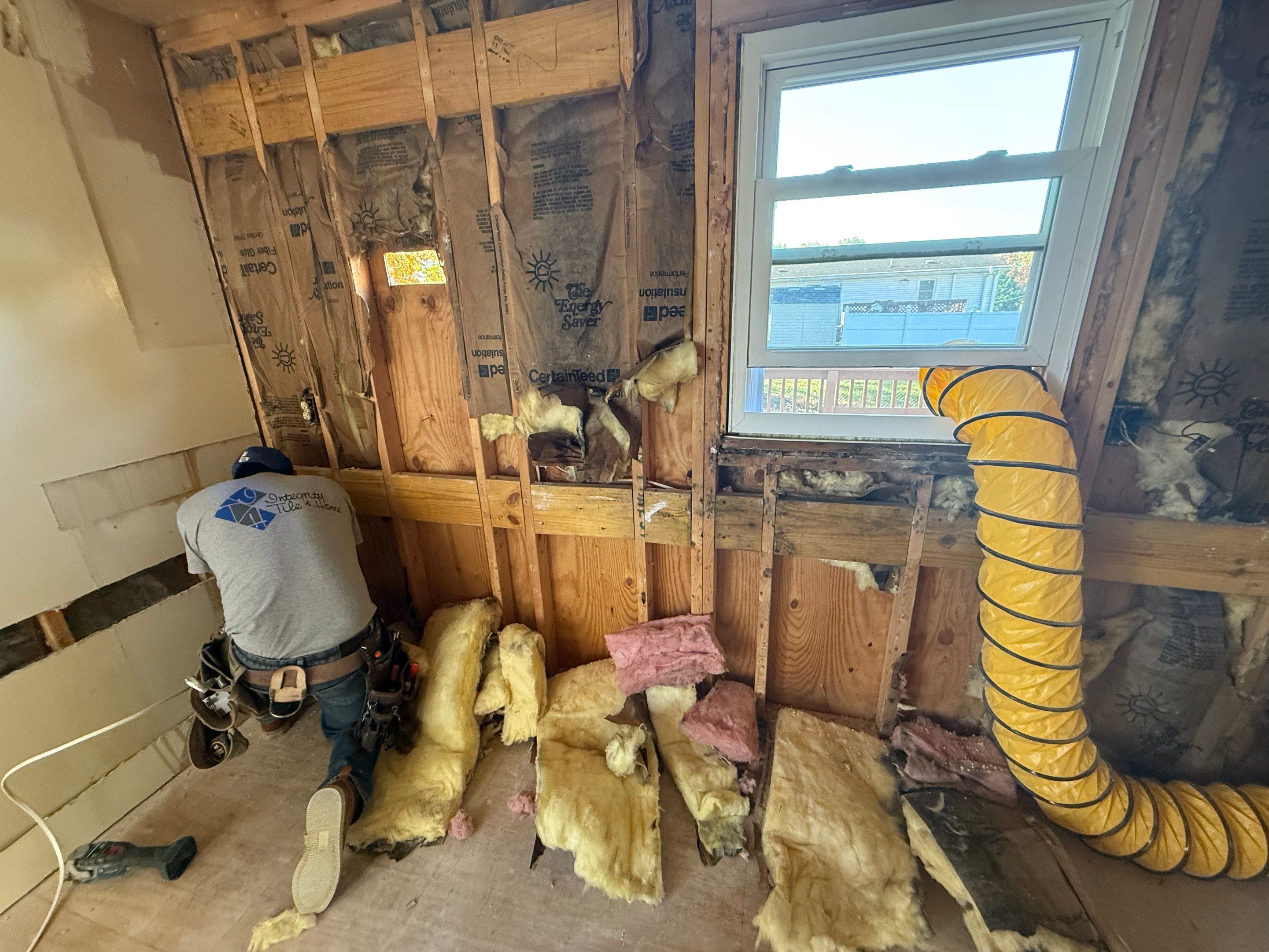 Angeline Kitchen by Integrity Tile and Home LLC