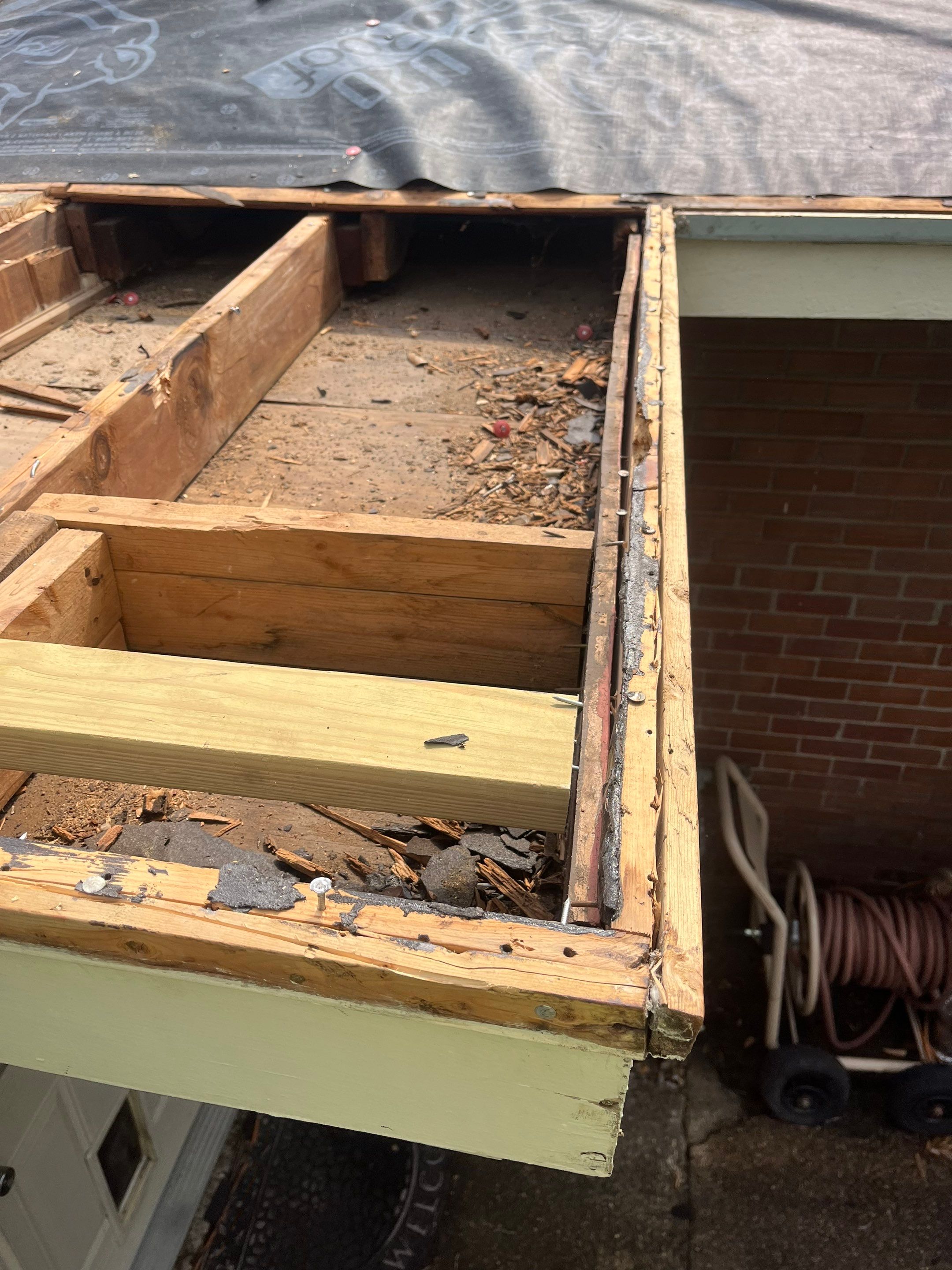 Residential Roofing Installation using Owen's Corning Duration by Roof Concepts Construction