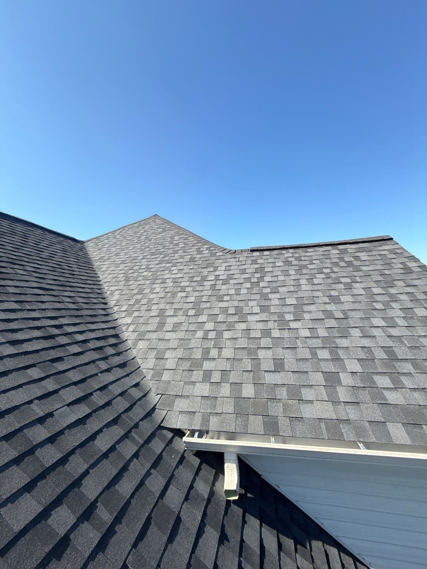 Springfield: Residential Roof Replacement with CertainTeed Landmark Pro in Max Def Moire Black by RM Banning, Inc.