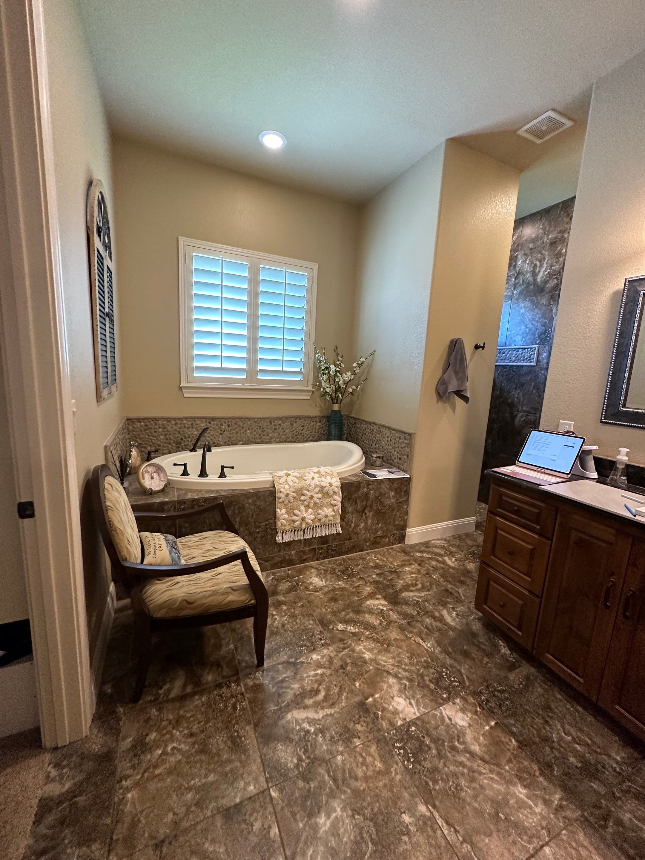 New Braunfels Bathroom Update by Legacy Bath and Kitchen 