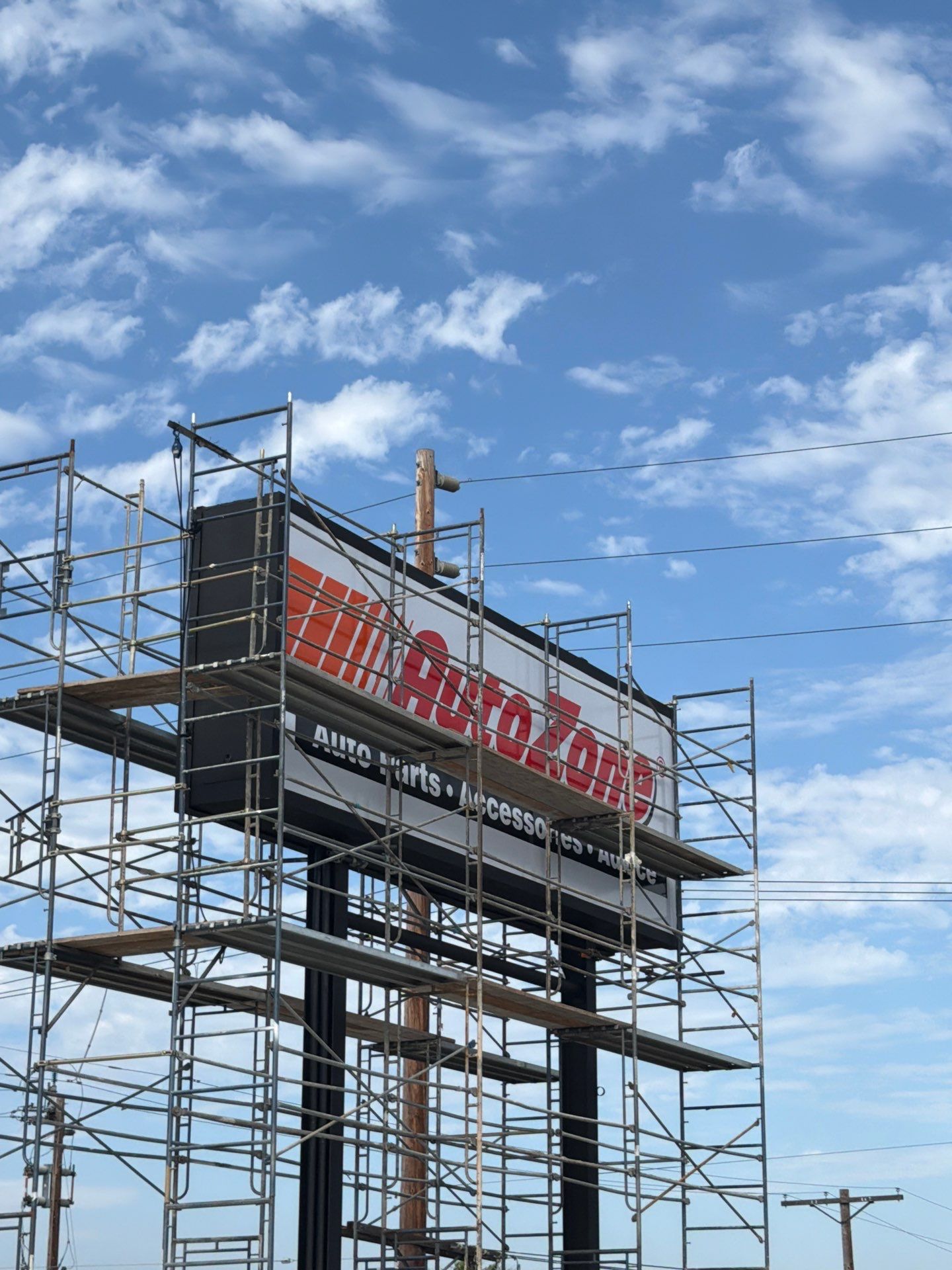 Project in Los Angeles by Golden State Signs