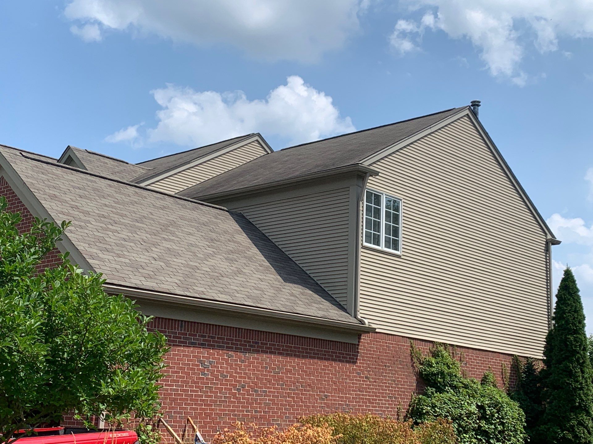 Roof Replacement using CertainTeed Landmark Pro by 180 Contractors