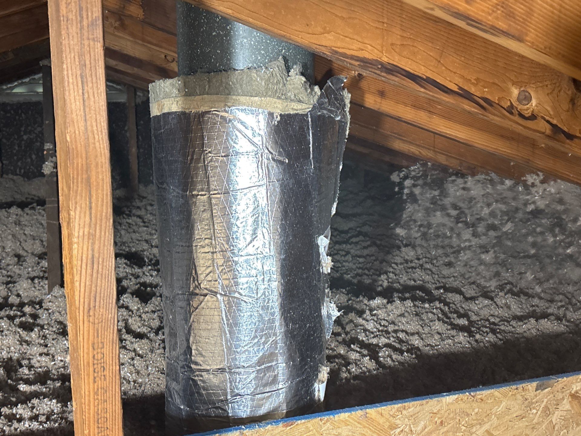 Hookstown, PA – Stopping Energy Loss at the Soffits by Home Environment Solutions