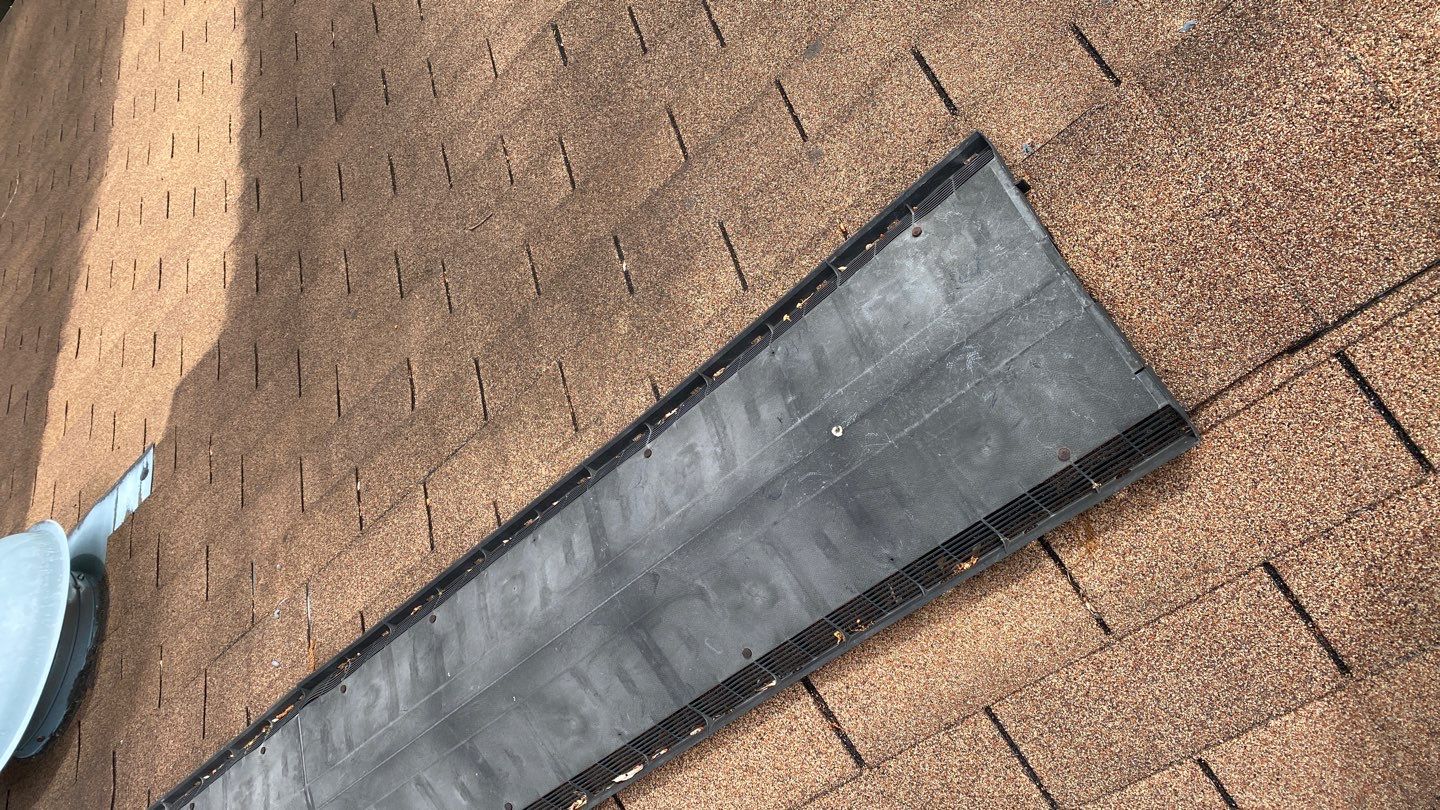Springfield: CertainTeed Landmark Pro Designer Shingles in Max Def Pewterwood by RM Banning, Inc.