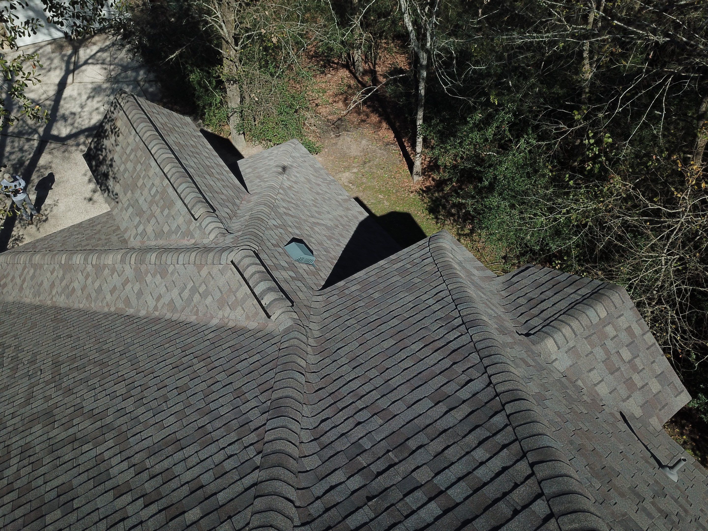 OC Duration Driftwood by HHH Roofing & Construction