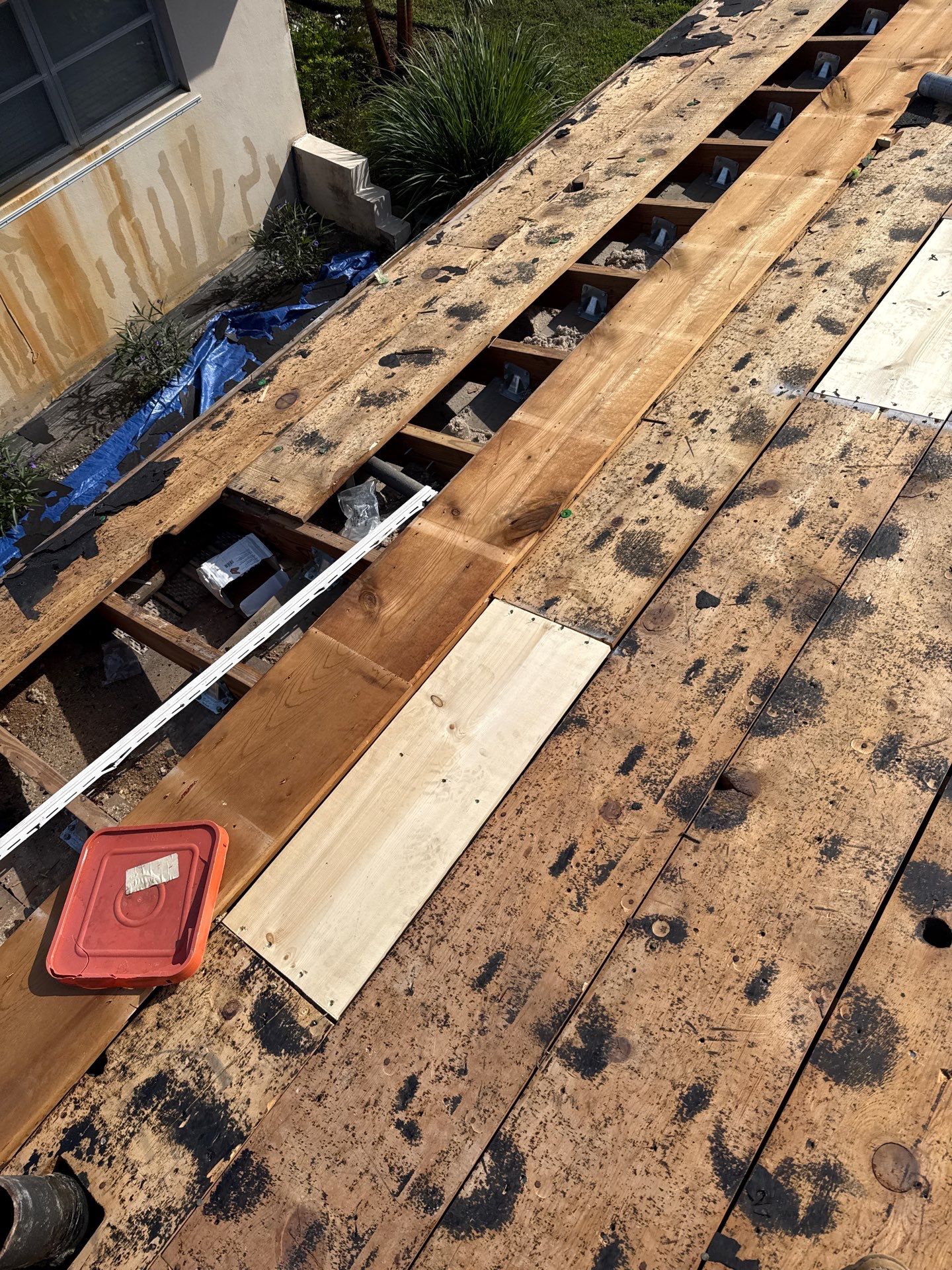 Project in St. Petersburg 33710 by Mitchell Roofing Company LLC