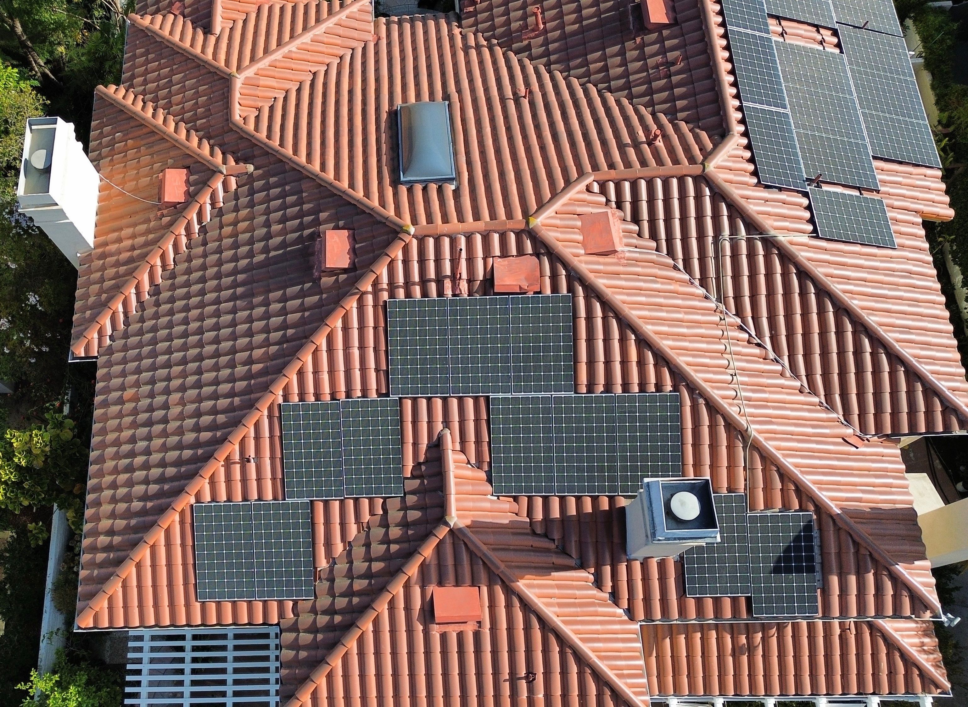 Roof Cleaning SAFECO by Pirate Pete’s Power Washing