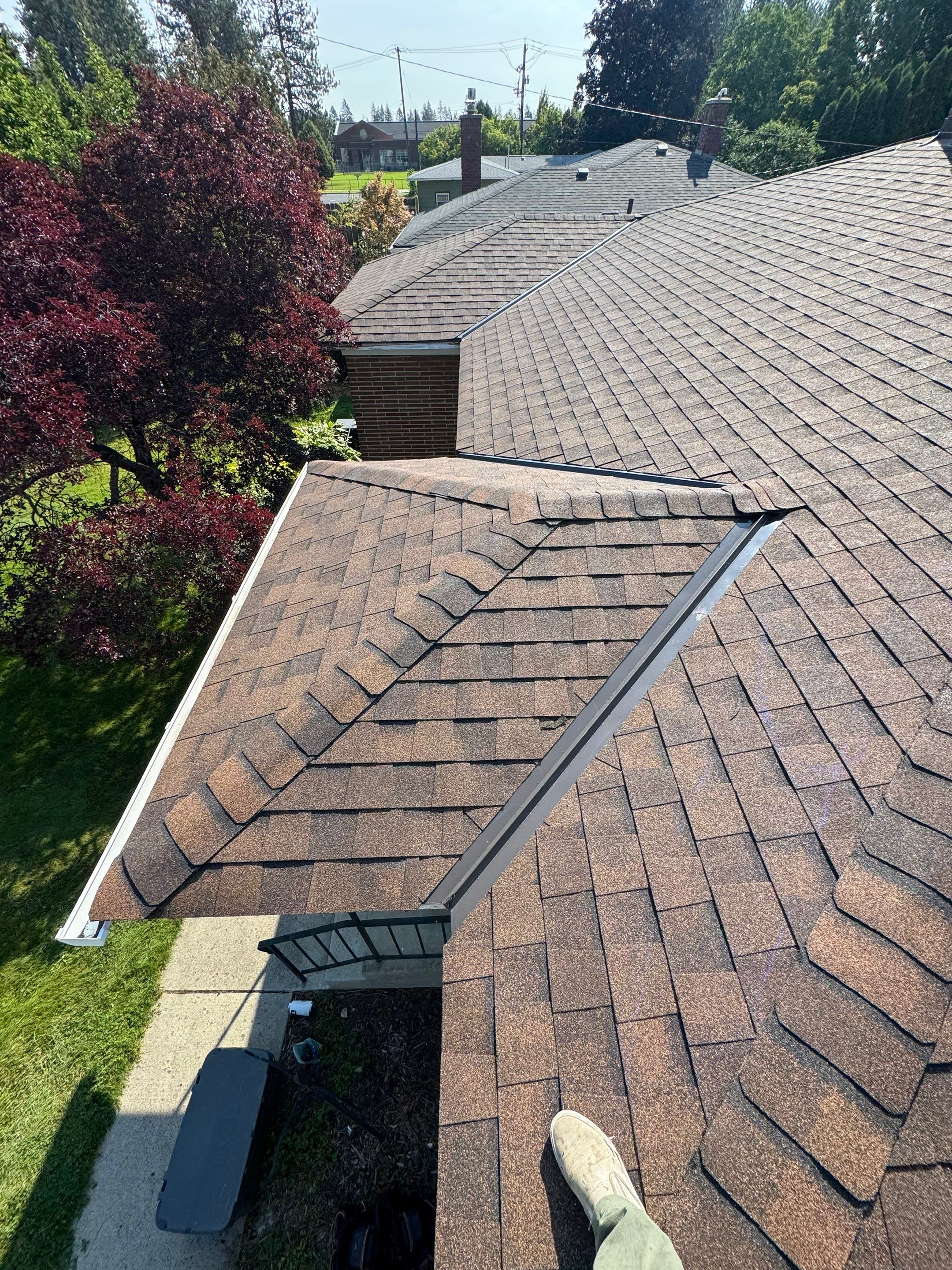 Residential Roof Replacement With CertainTeed Landmark Shingles in Spokane by Alpine Roofing