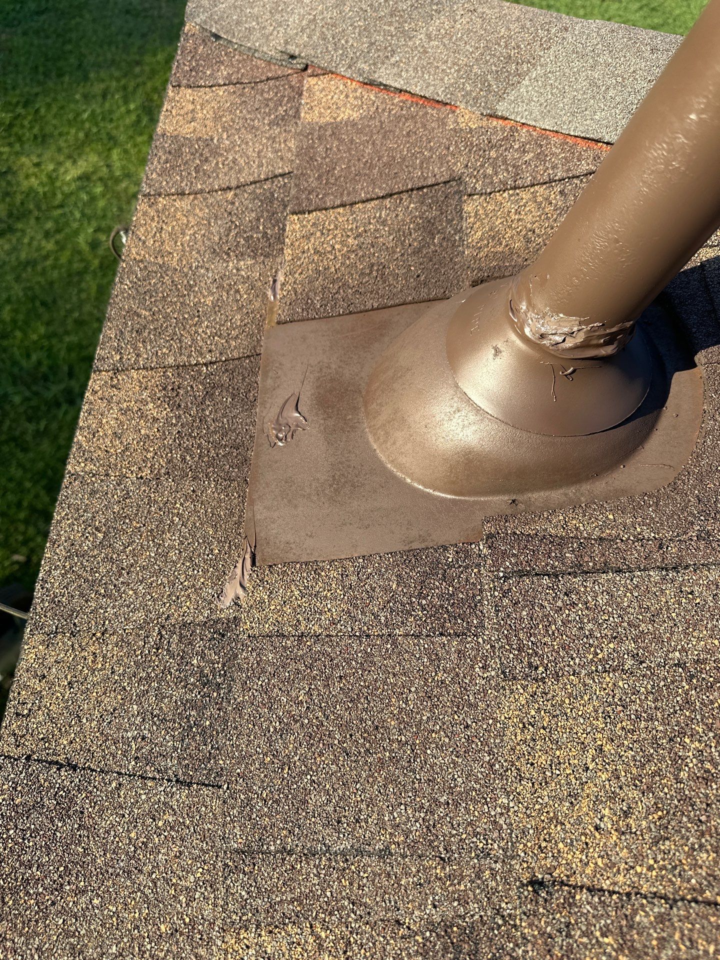 GAF HDZ TIMBERLINE BARKWOOD by Motion Roofing