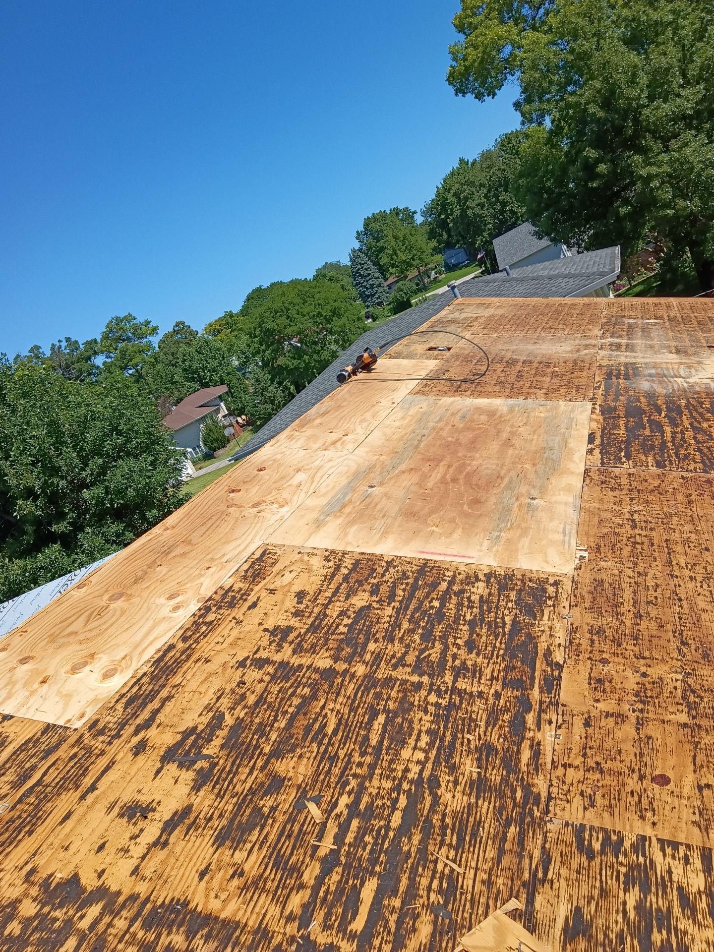 Architectural Asphalt Shingle Roof Replacement in West Chicago, Illinois by Pro Home Services Inc