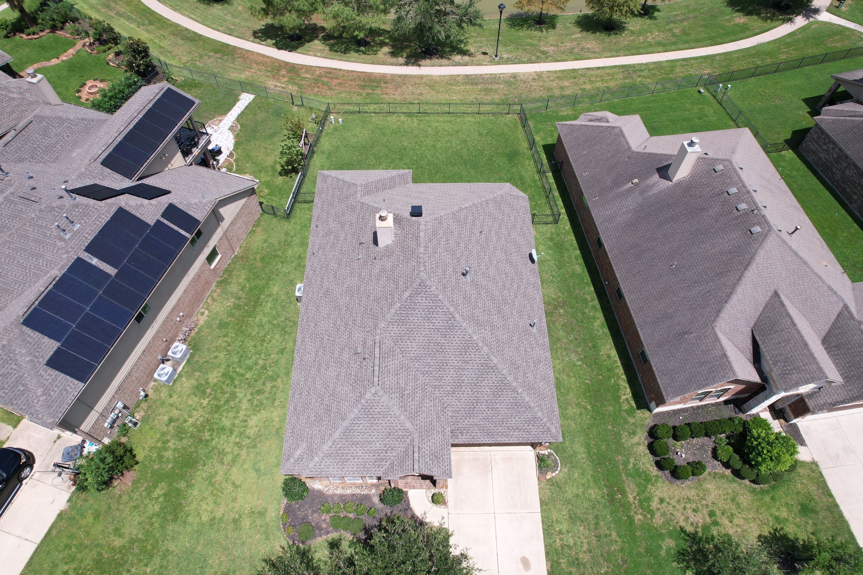 GAF Timberline HDZ Weathered Wood by STX Roofing